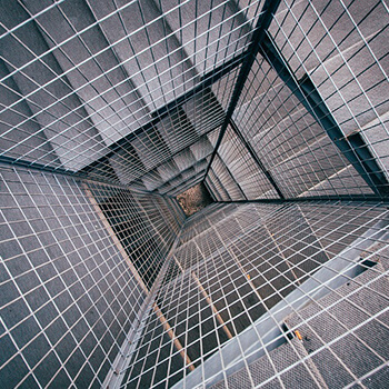 Najlepsze miejsca na imprezę we Wrocławiu: Przewodnik po najbardziej imprezowych zakątkach miasta!